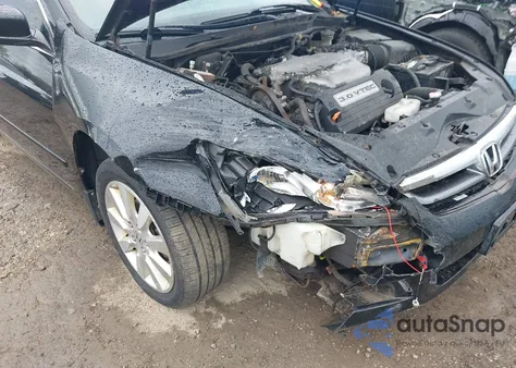 2007 Honda Accord 3.0 Ex z USA, uszkodzony, nr VIN 1HGCM66577A015446